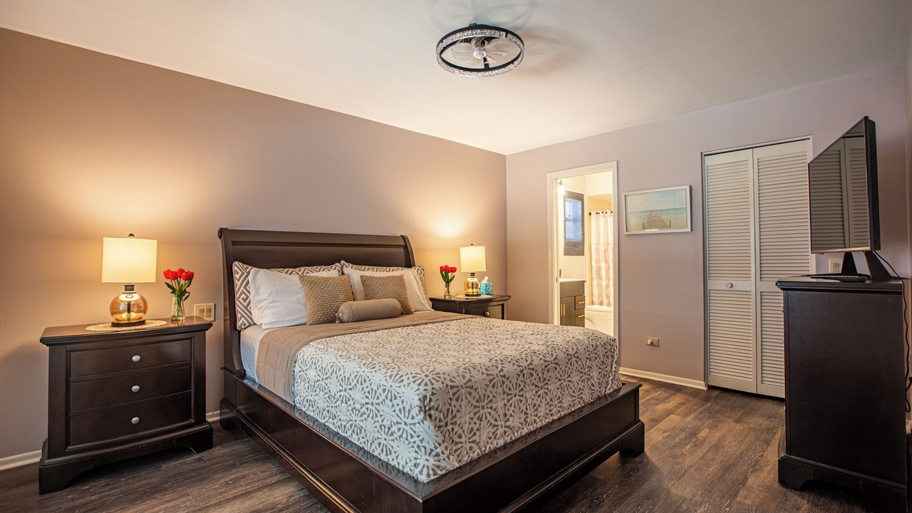 Photo of Bedroom in Lake Sarasota