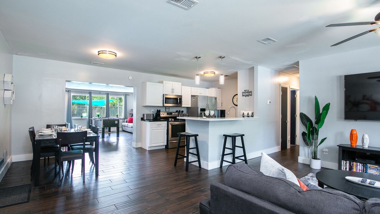 Photo of Livingroom in Gainesville