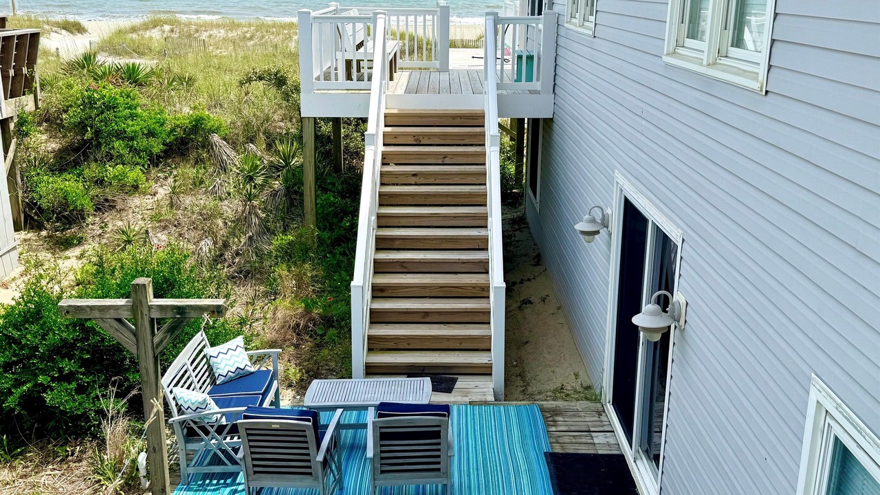 Photo of Patio Balcony in Holden Beach