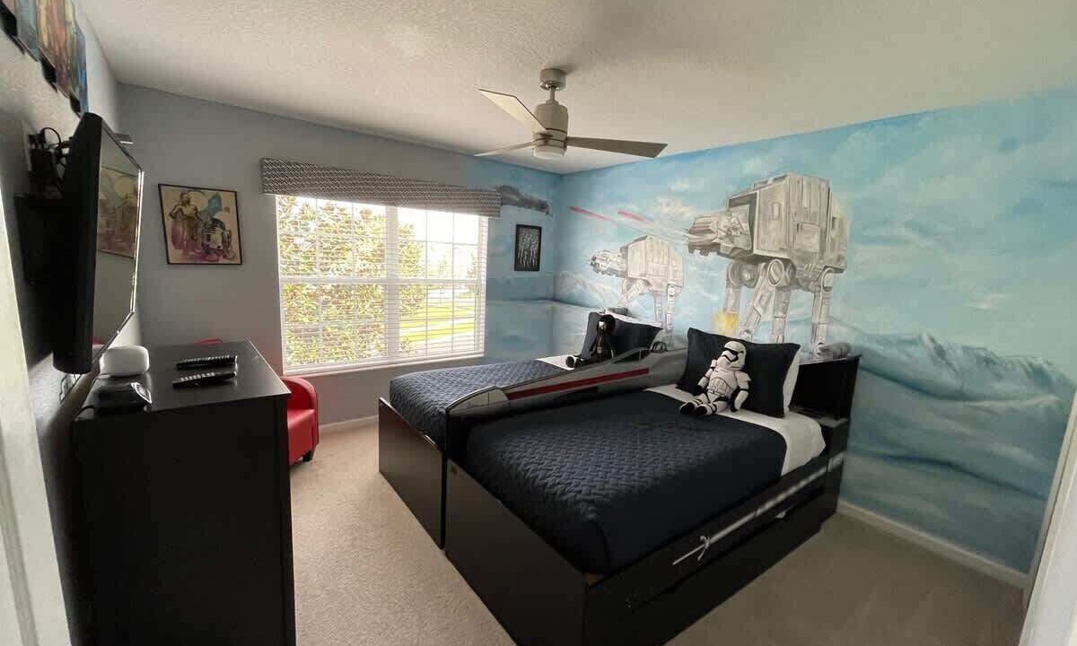 Photo of Bedroom in Windsor Hills
