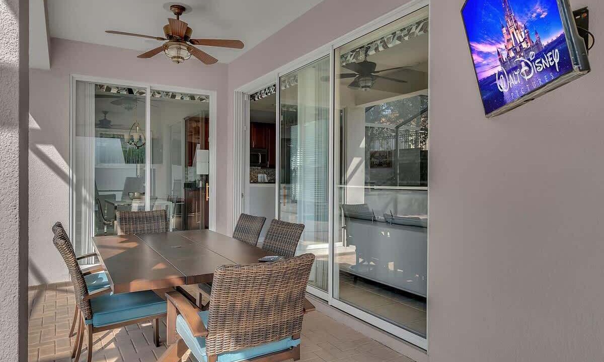 Photo of Outdoor in Windsor Hills
