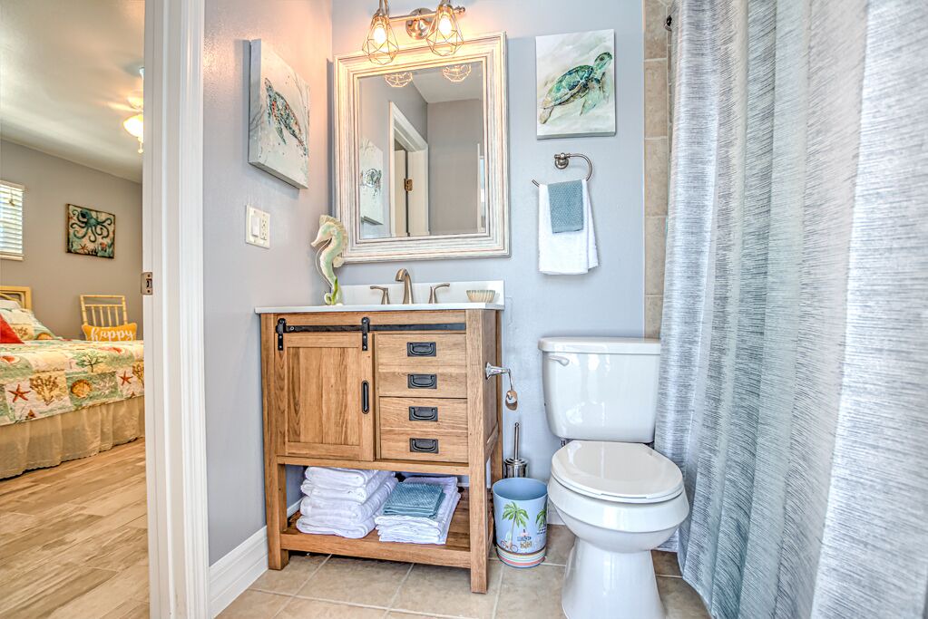 Photo of Bathroom in Apollo Beach