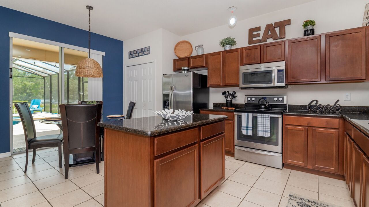 Photo of Kitchen in Watersong