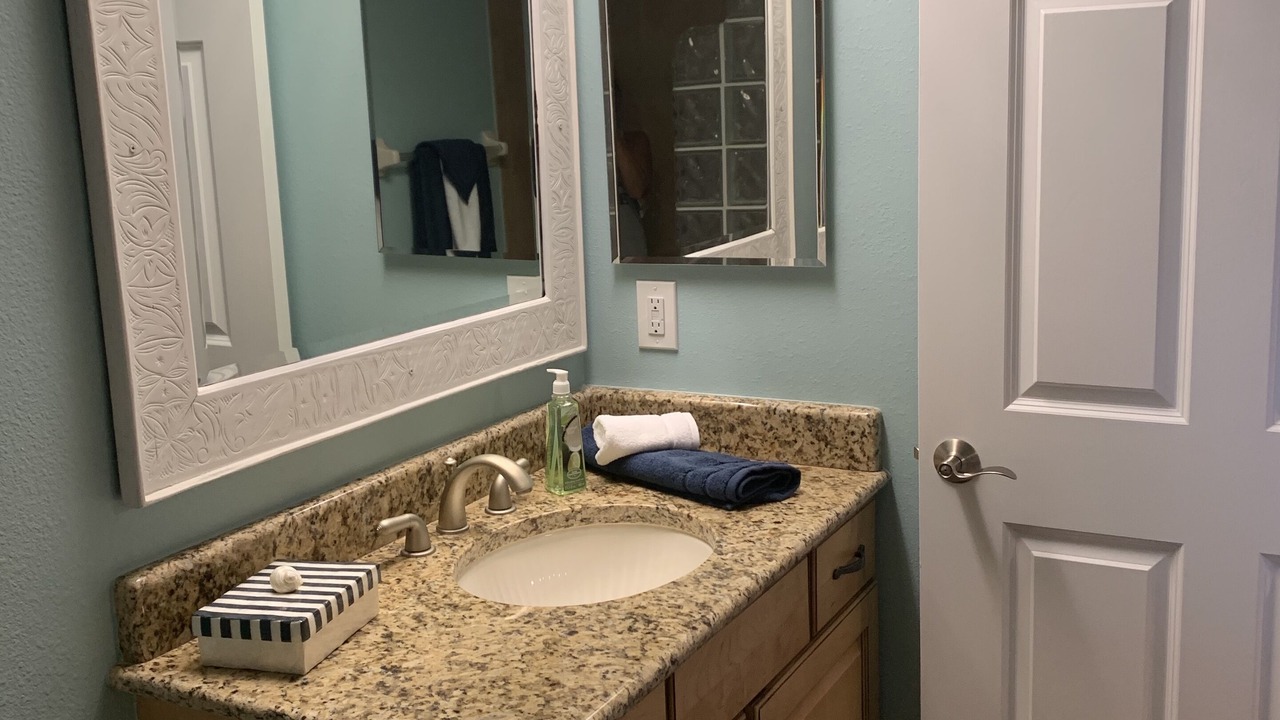 Photo of Bathroom in New Smyrna Beach
