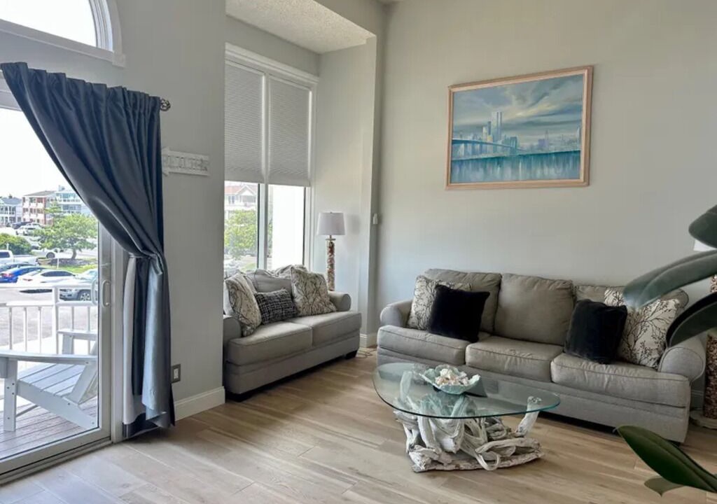 Photo of Livingroom in Brigantine