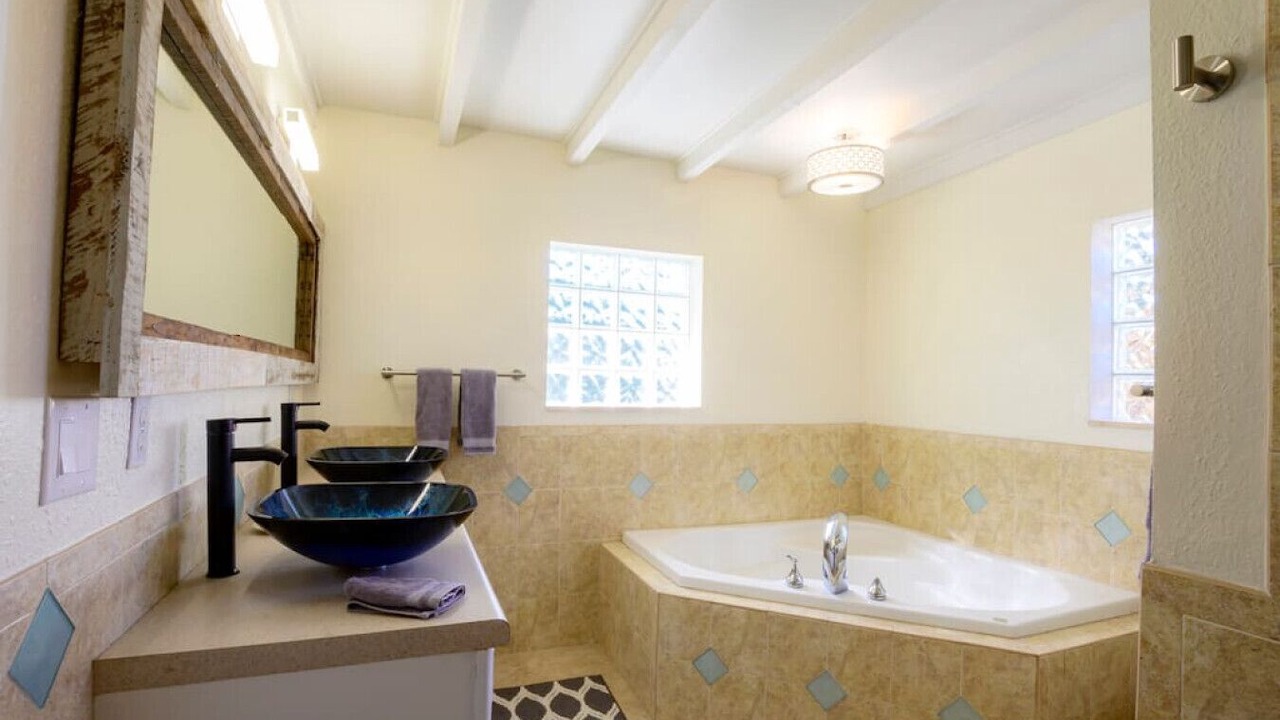 Photo of Bathroom in New Smyrna Beach