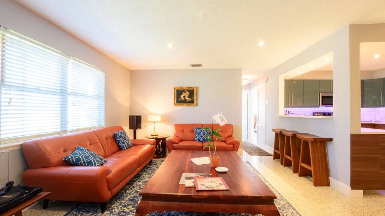 Photo of Livingroom in New Smyrna Beach