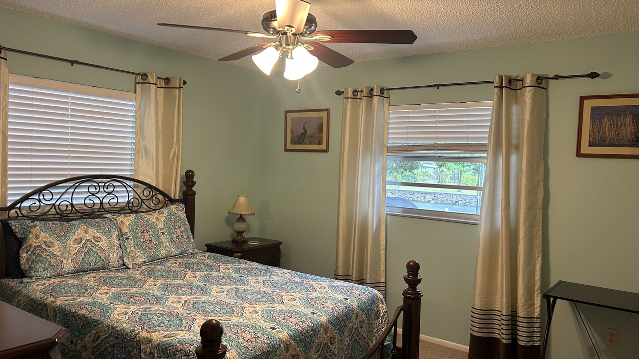 Photo of Bedroom in Homosassa