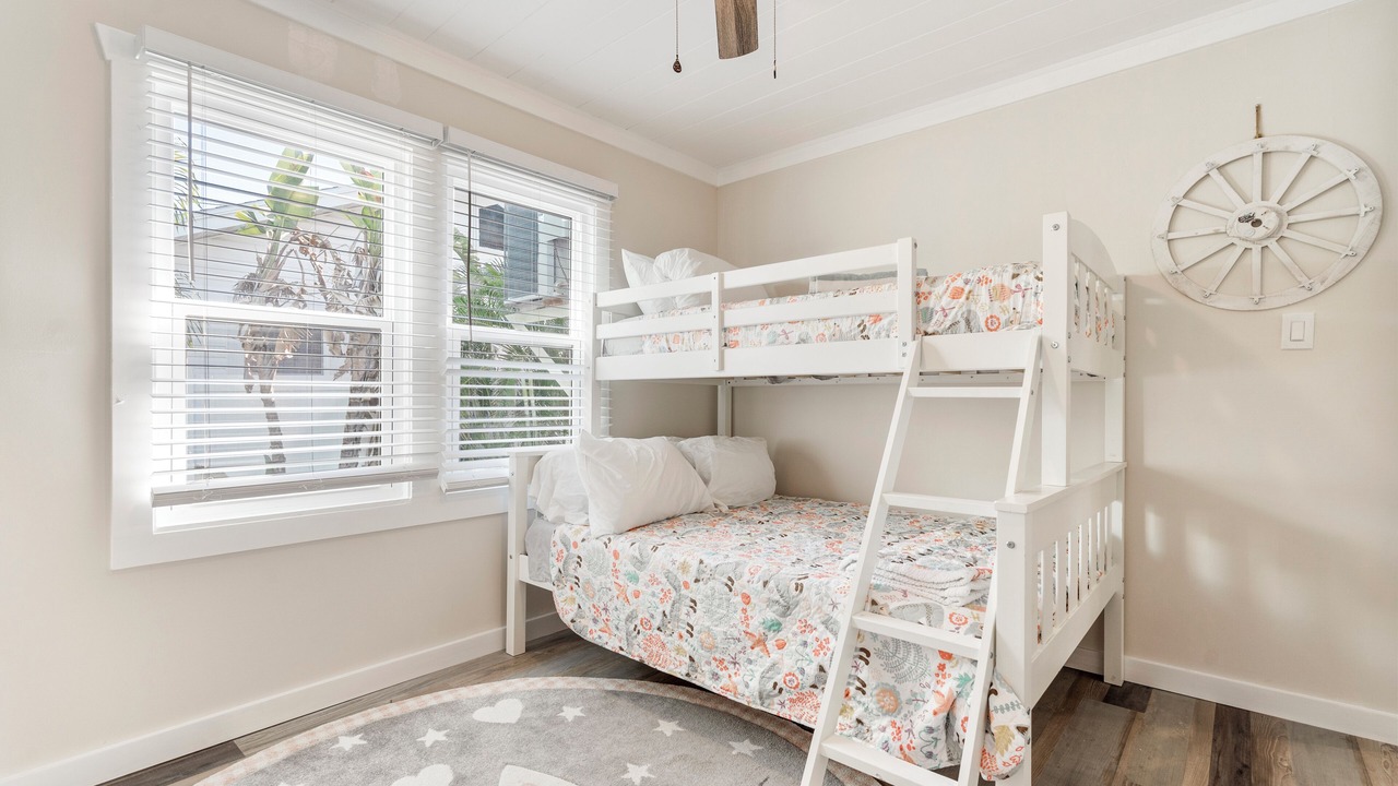 Photo of Bedroom in Pass-a-Grille