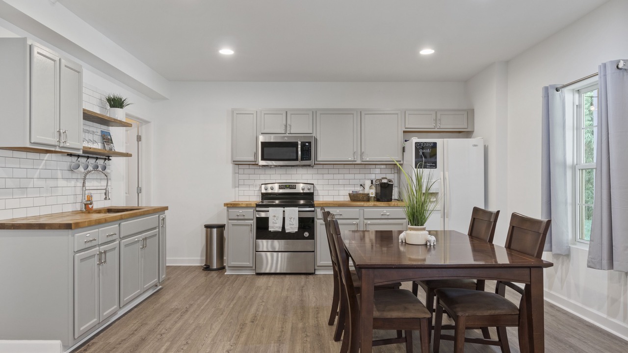 Photo of Kitchen in Five Forks
