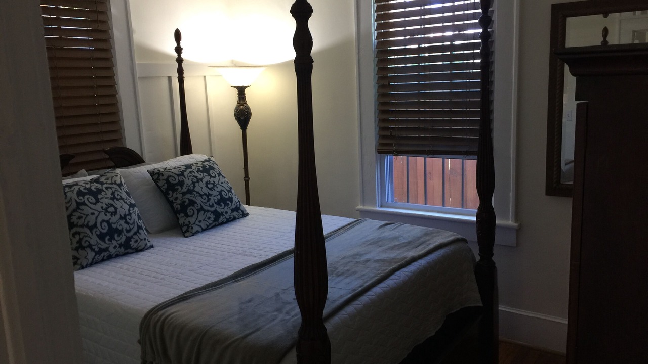 Photo of Bedroom in Green Avenue