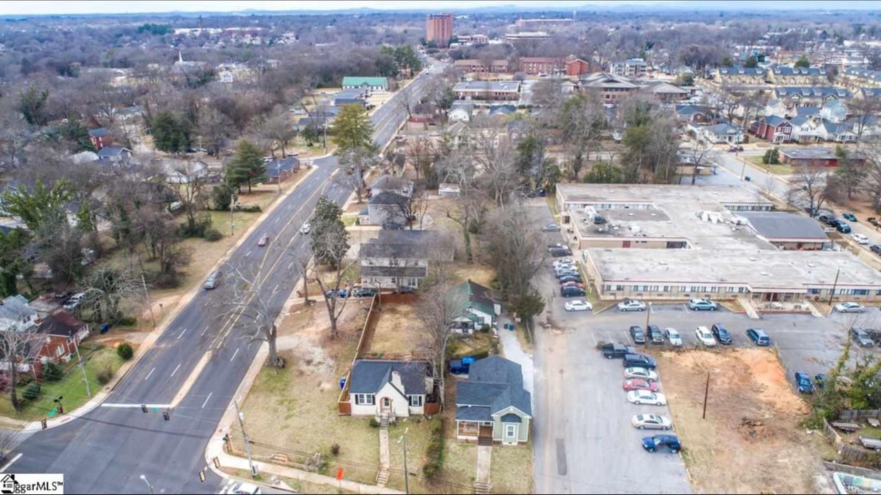Photo of Outdoor in Green Avenue