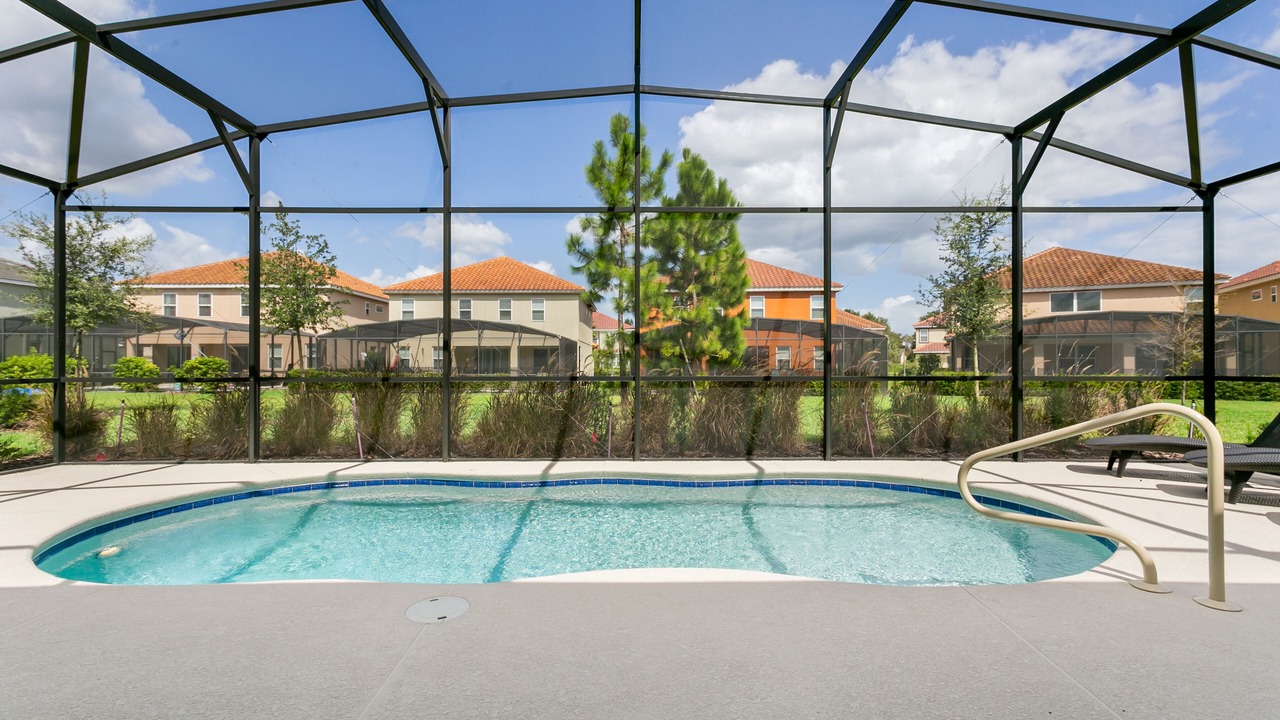 Photo of Outdoor in Loughman