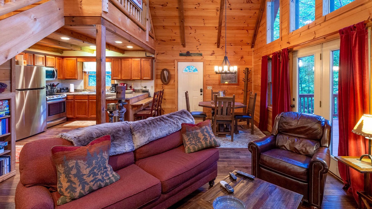 Photo of Livingroom in Sylva