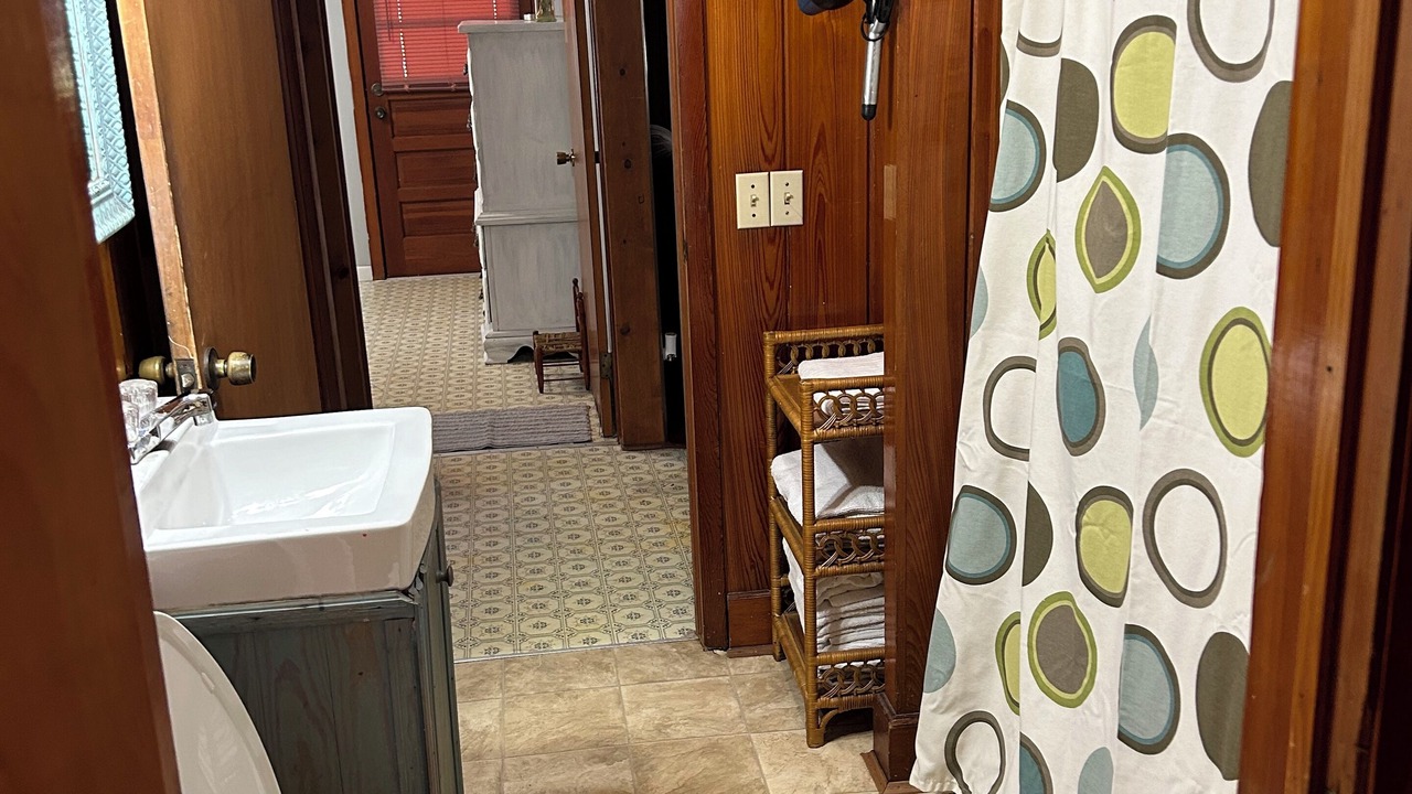 Photo of Bathroom in Steinhatchee
