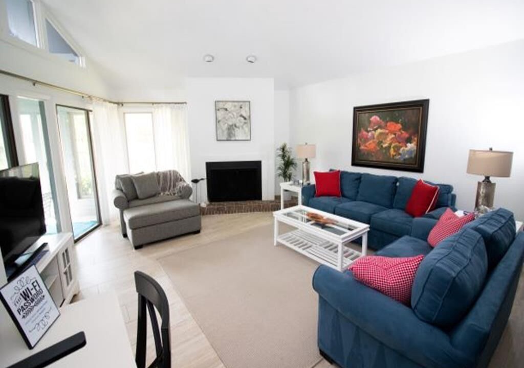 Photo of Livingroom in Sawgrass