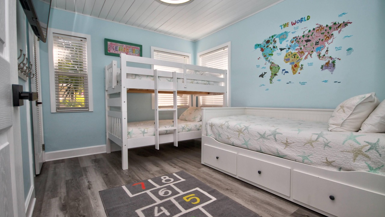 Photo of Bedroom in Belleair Beach