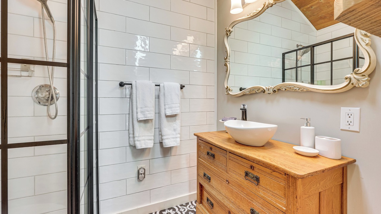 Photo of Bathroom in Murphy