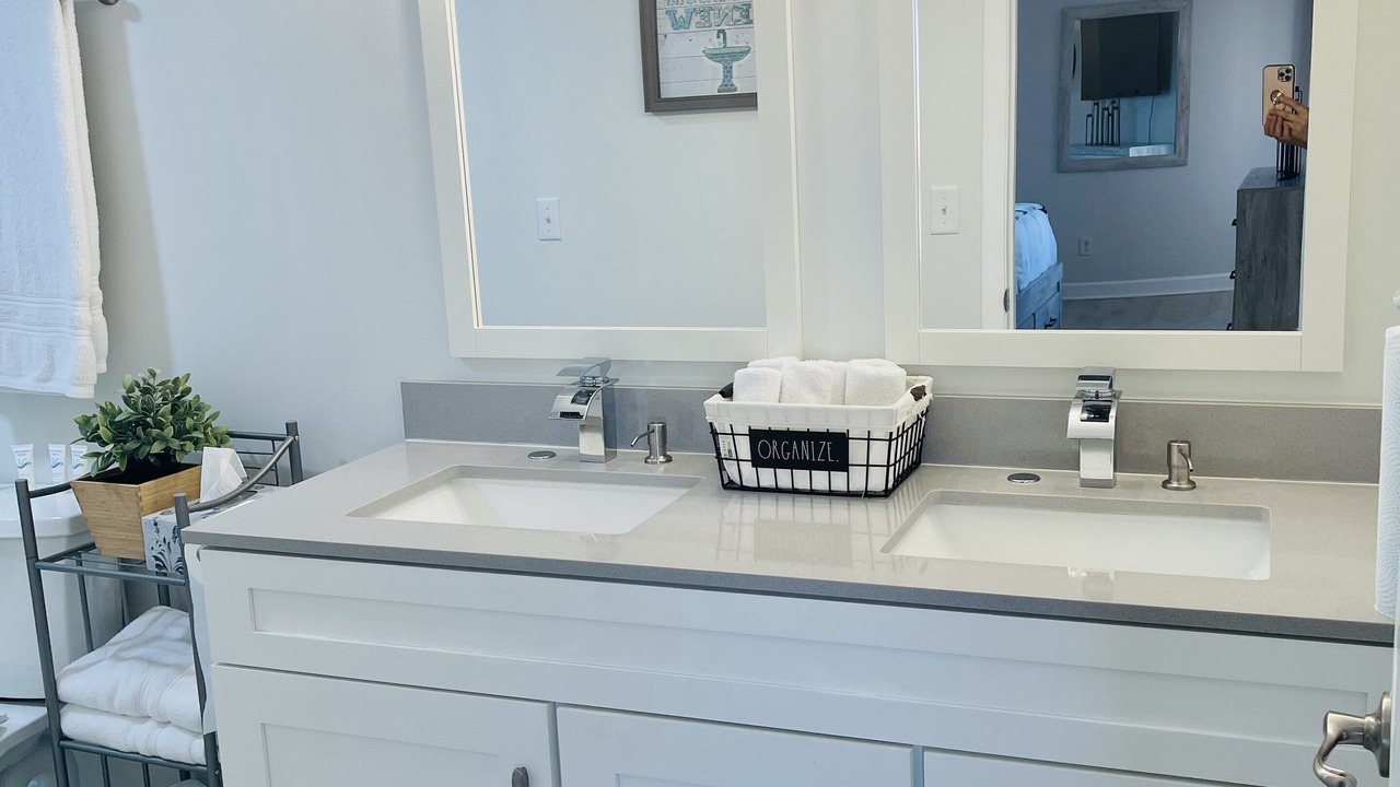 Photo of Bathroom in Belleair Beach