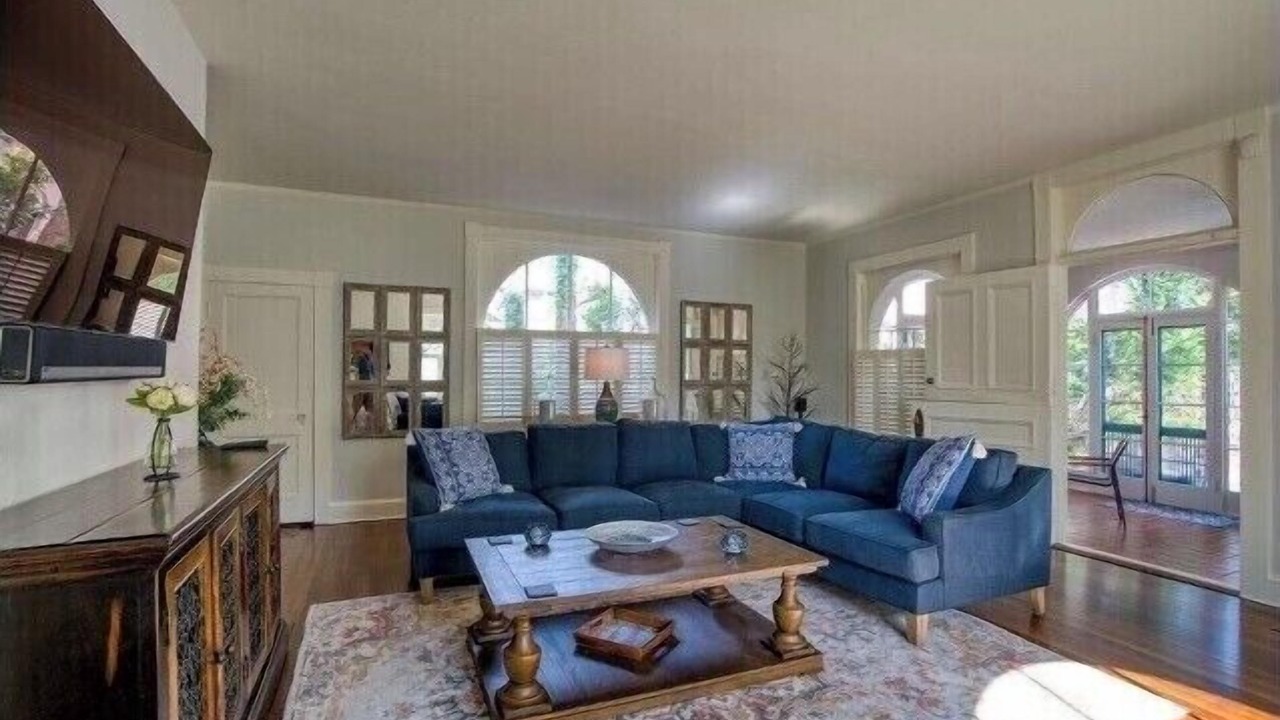Photo of Bedroom in Downtown Historic District