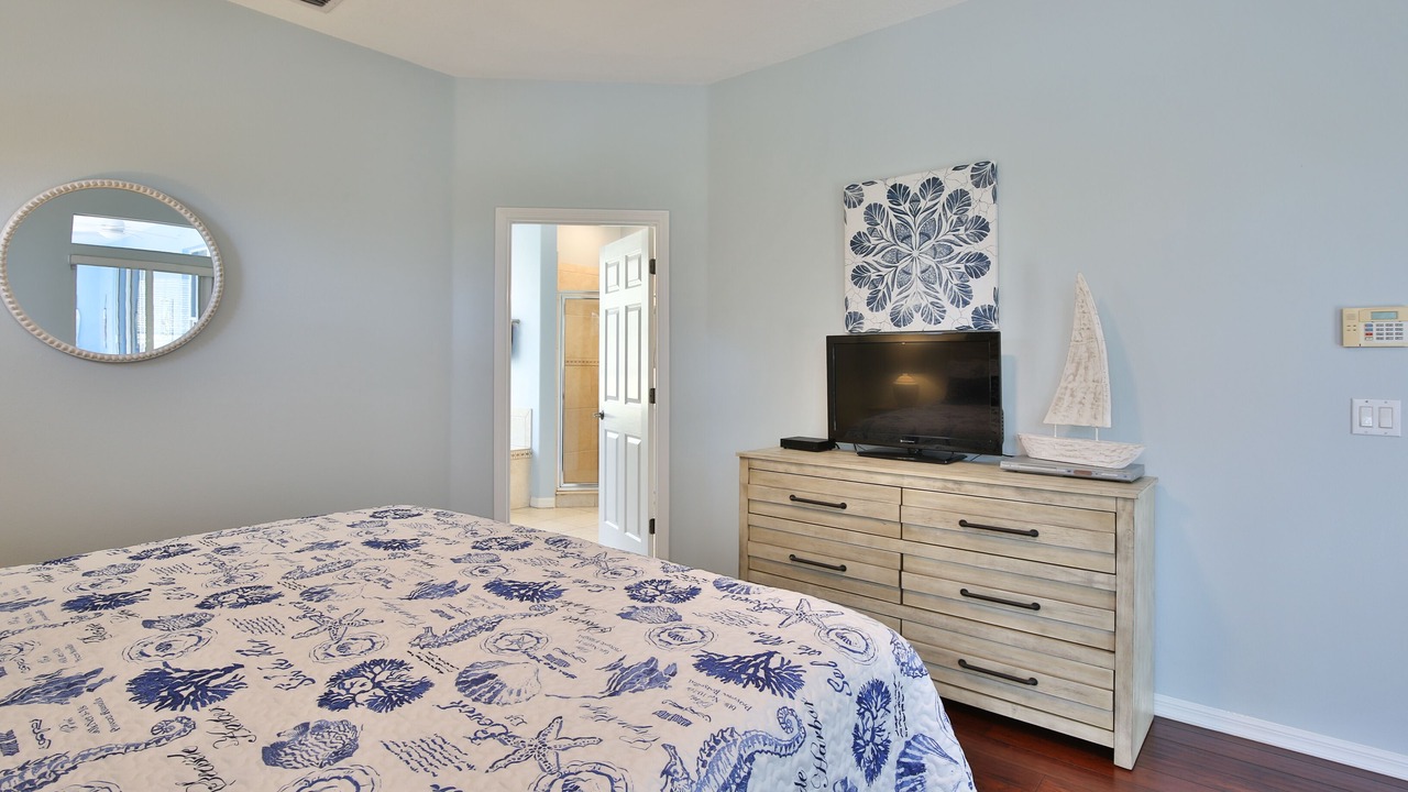 Photo of Bedroom in Heron's Watch
