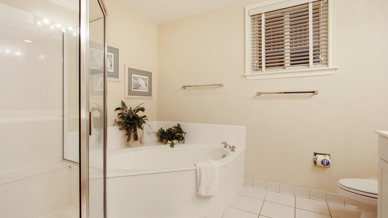 Photo of Bathroom in North Forest Beach