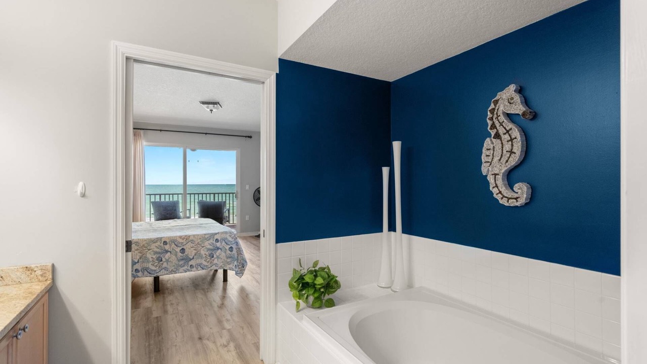 Photo of Bedroom in North Redington Beach