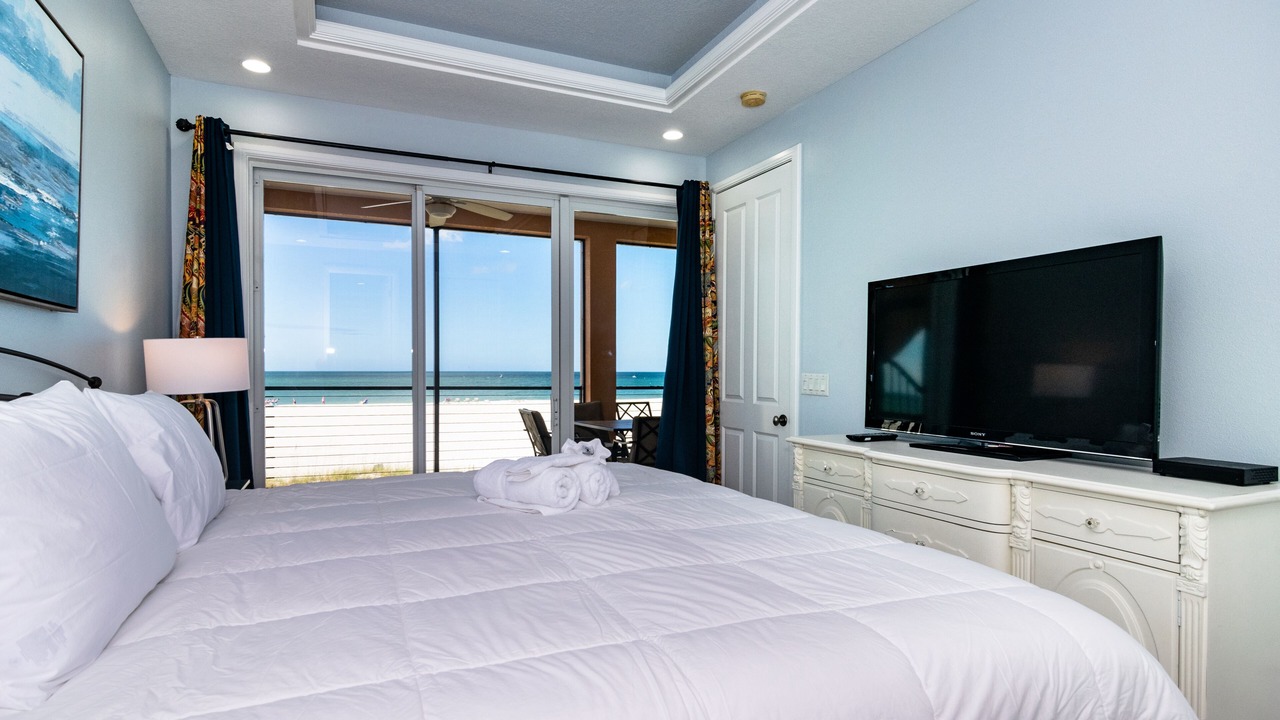 Photo of Bedroom in Bradenton Beach