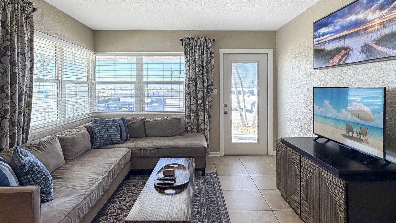 Photo of Livingroom in Pass-a-Grille Historic District