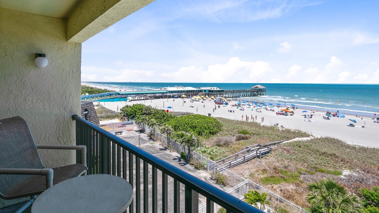 Photo of Patio Balcony in Avon By The Sea