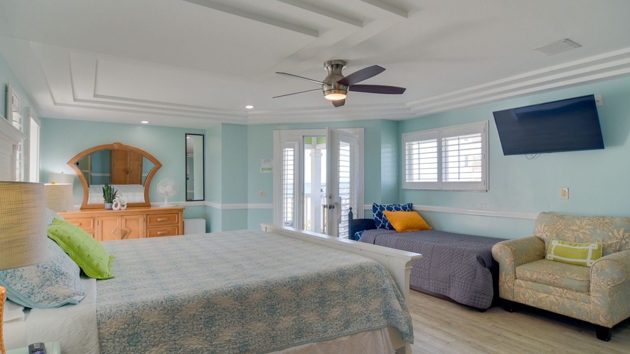 Photo of Bedroom in Clearwater Beach