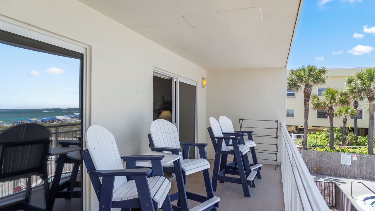 Photo of Patio Balcony in Madeira Beach