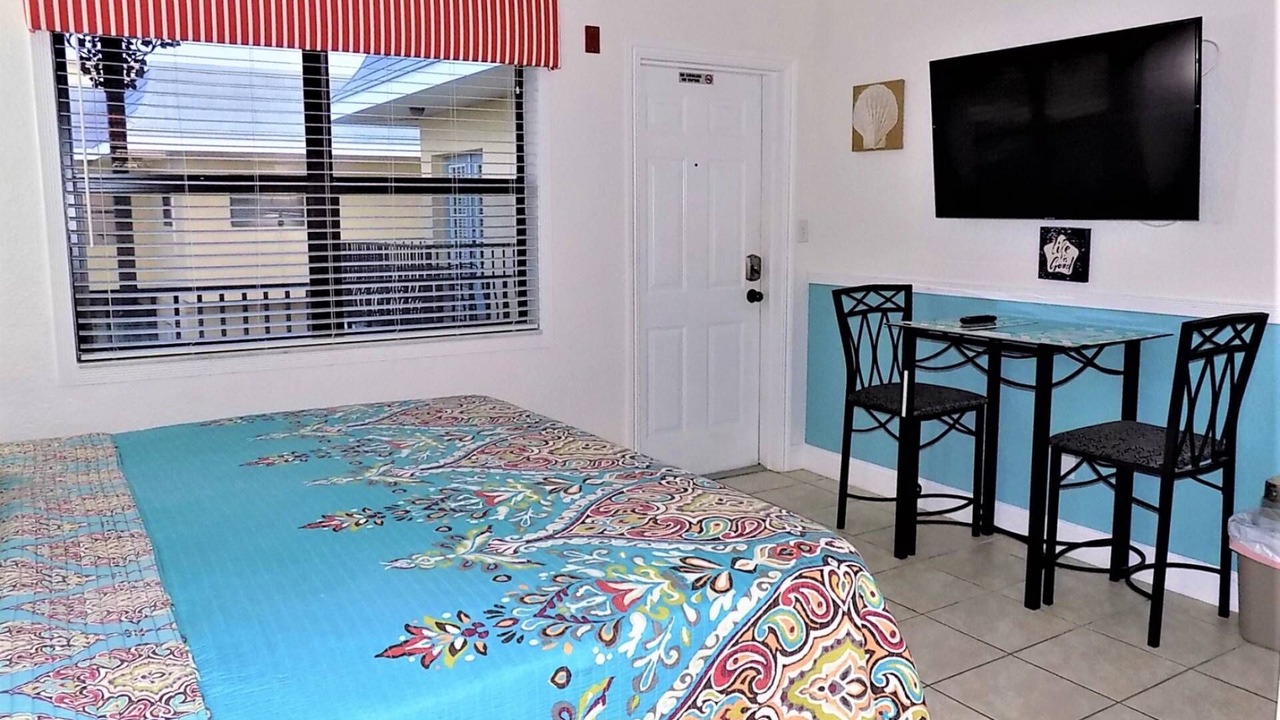 Photo of Bedroom in Redington Beach