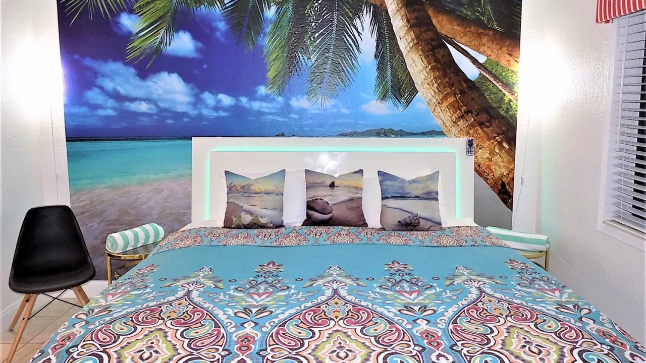 Photo of Bedroom in Redington Beach