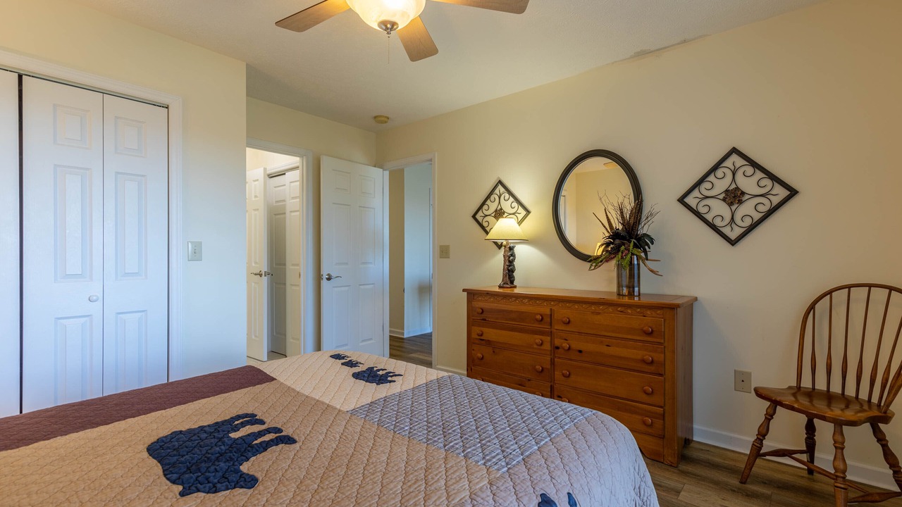 Photo of Bedroom in Blowing Rock