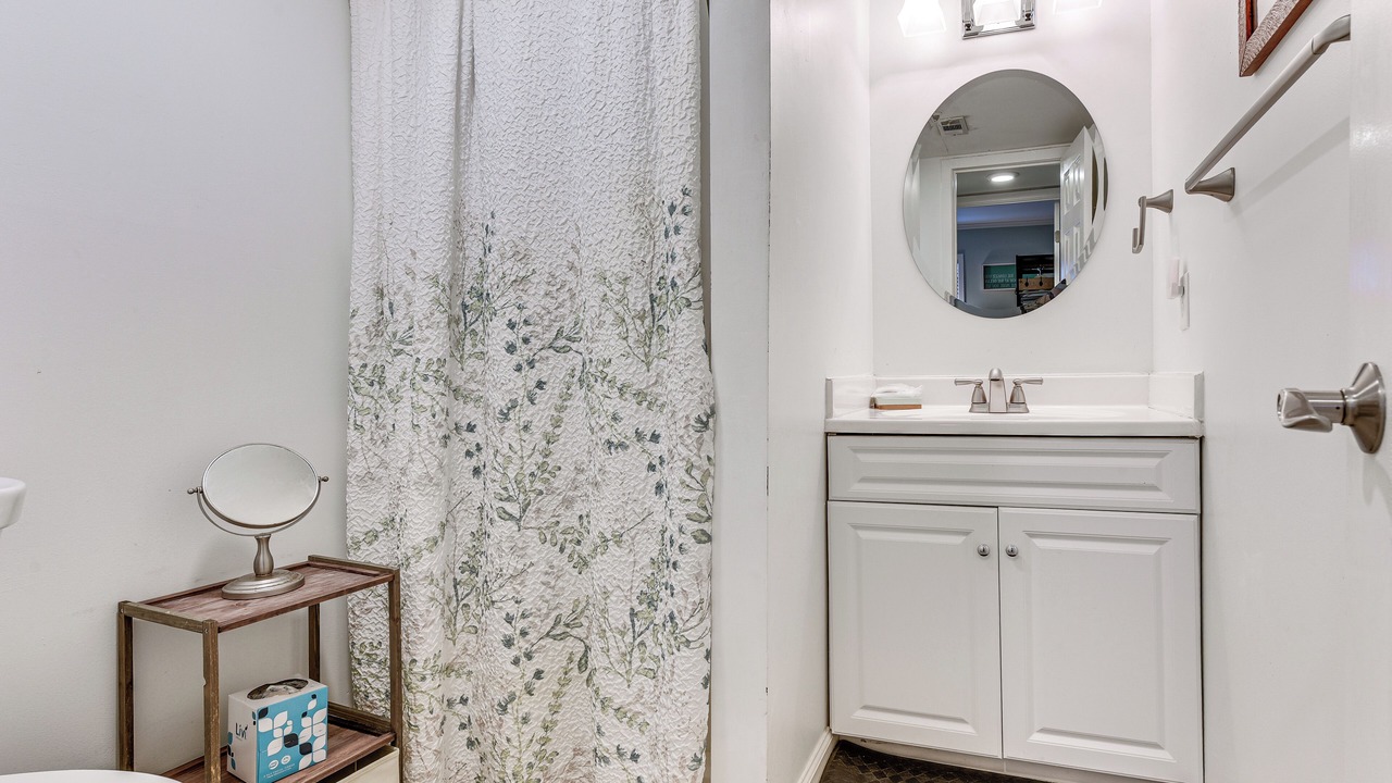Photo of Bathroom in Palmetto Dunes
