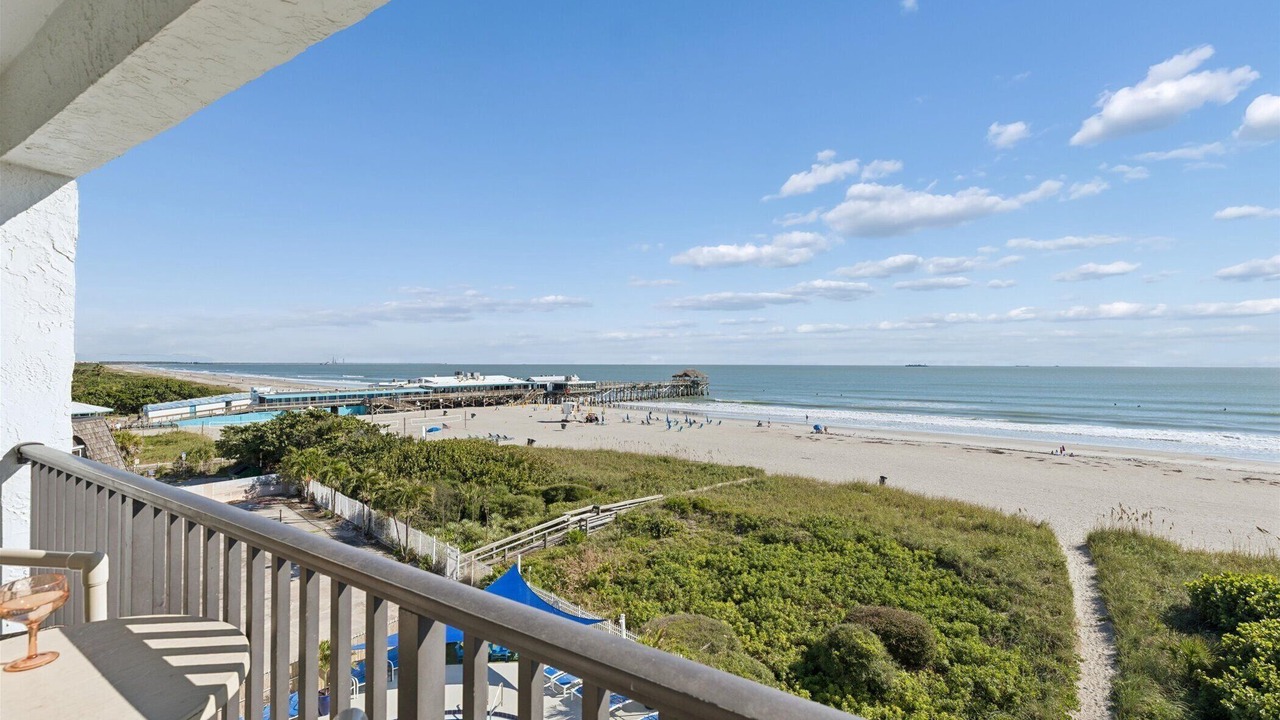 Photo of Patio Balcony in Avon By The Sea