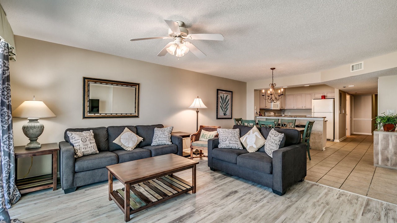 Photo of Livingroom in Crescent Beach