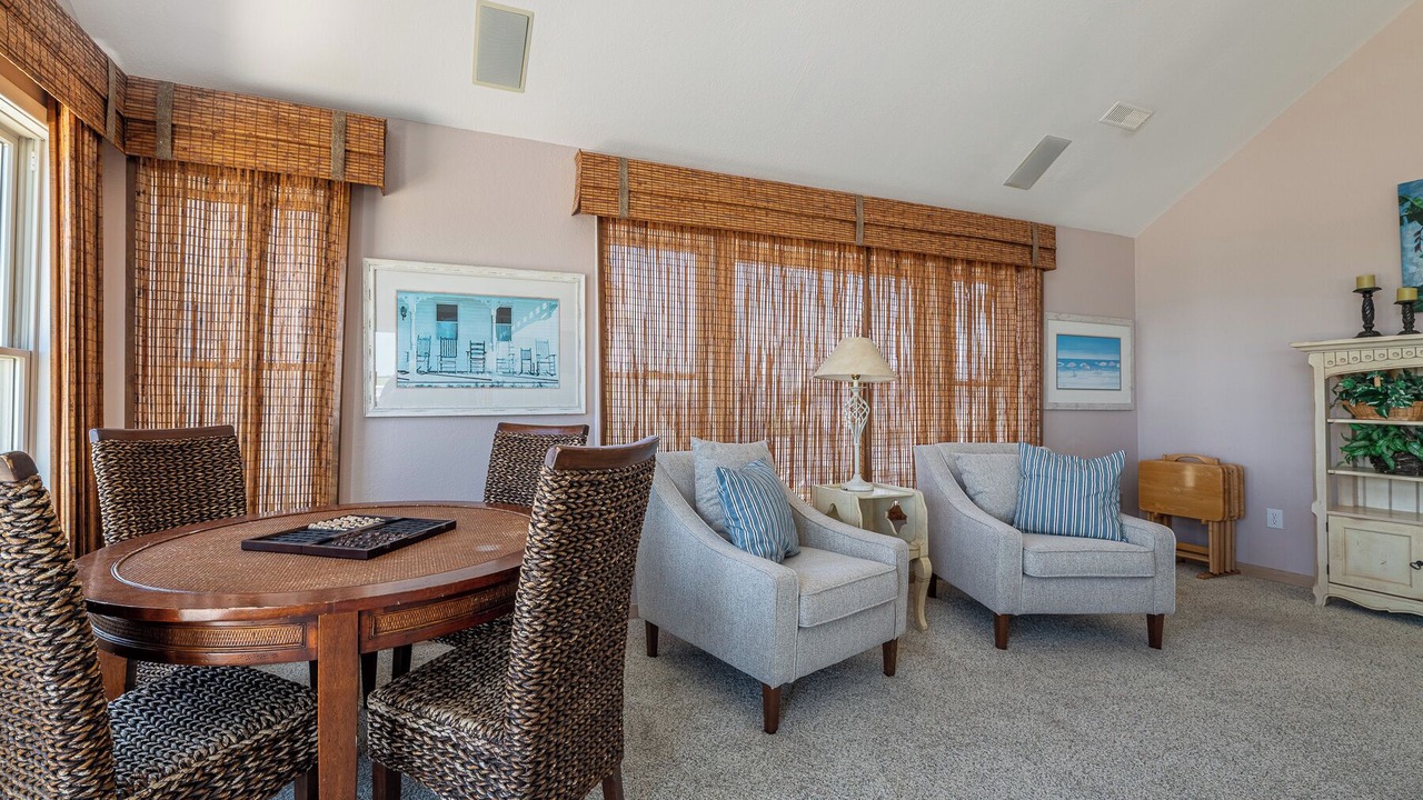 Photo of Bedroom in Corolla