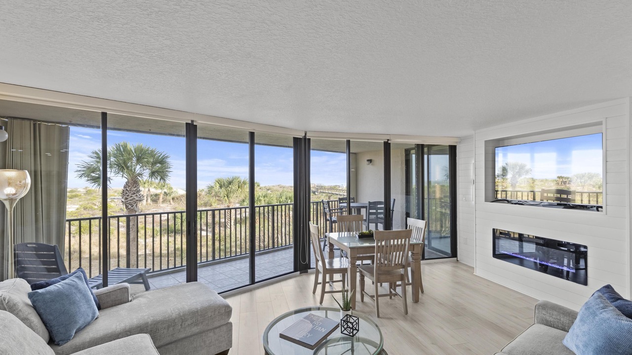 Photo of Livingroom in Butler Beach