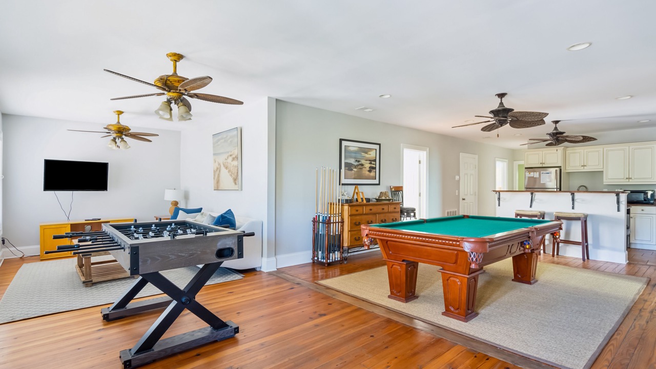 Photo of Bedroom in Folly Beach