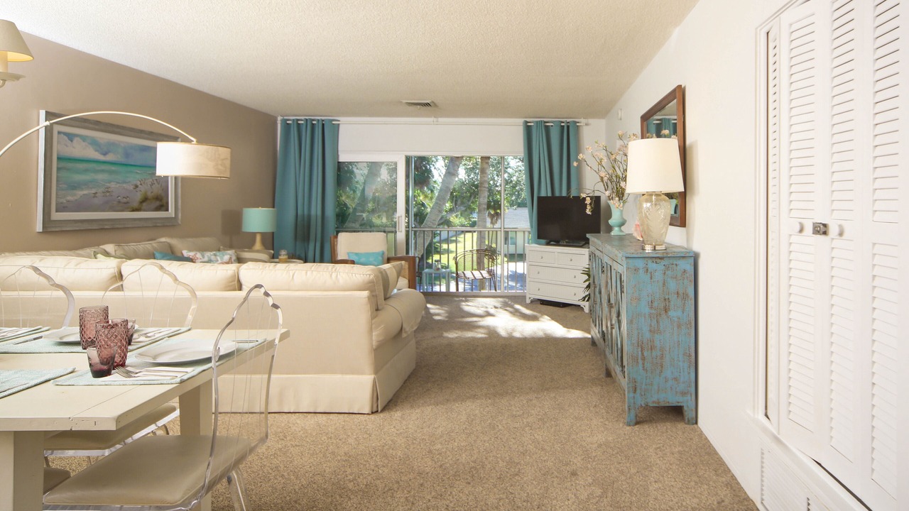 Photo of Livingroom in Saint Armands Key