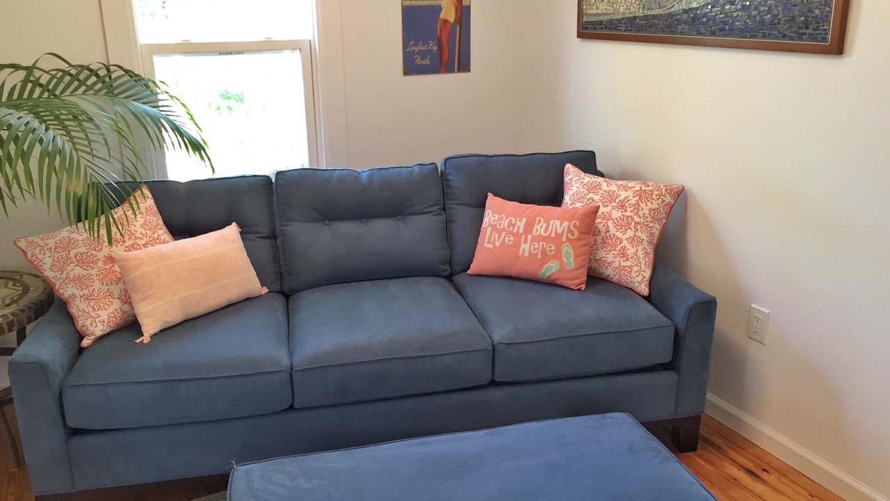 Photo of Livingroom in Whitney Beach