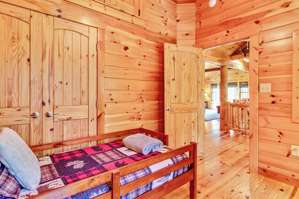 Photo of Bedroom in Rutherfordton