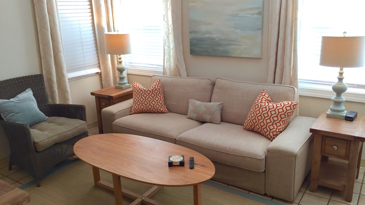 Photo of Livingroom in Treasure Island