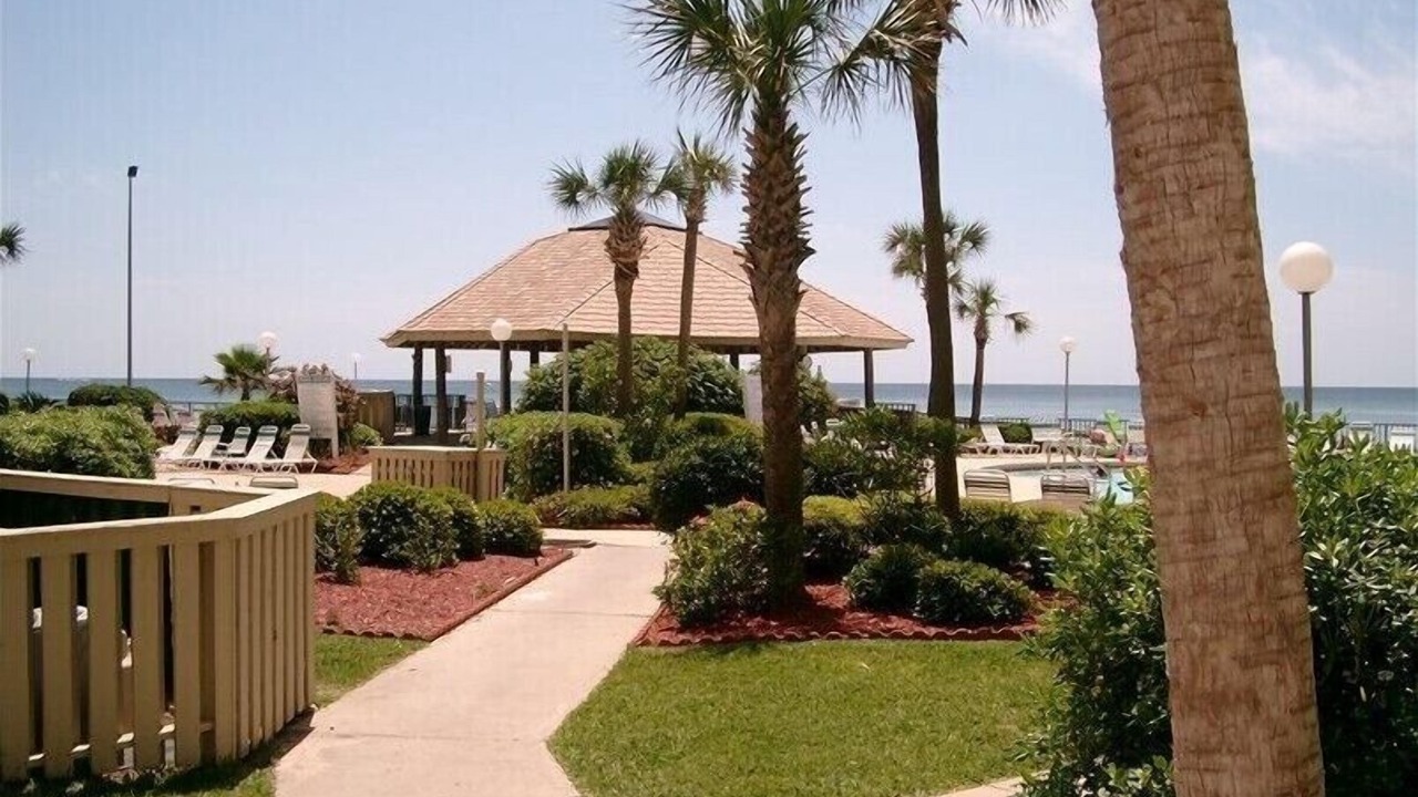 Photo of Others in Biltmore Beach