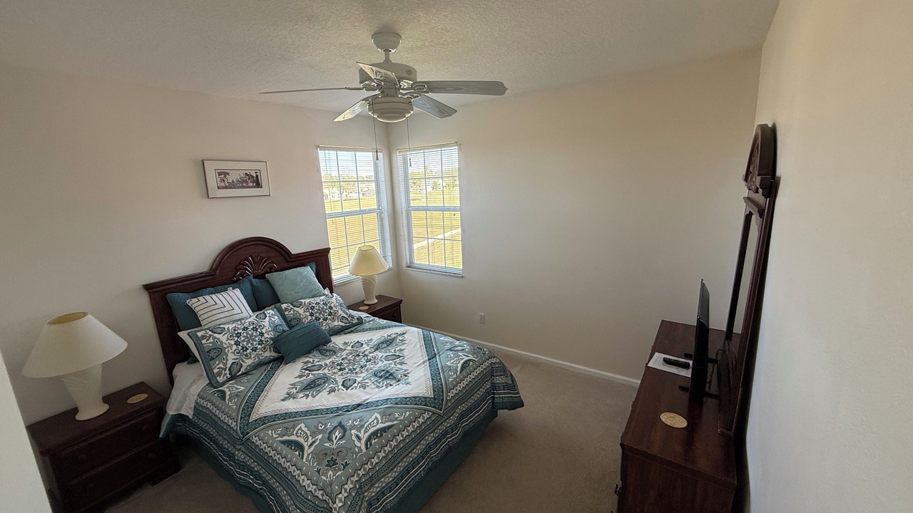 Photo of Bedroom in Weston Hills