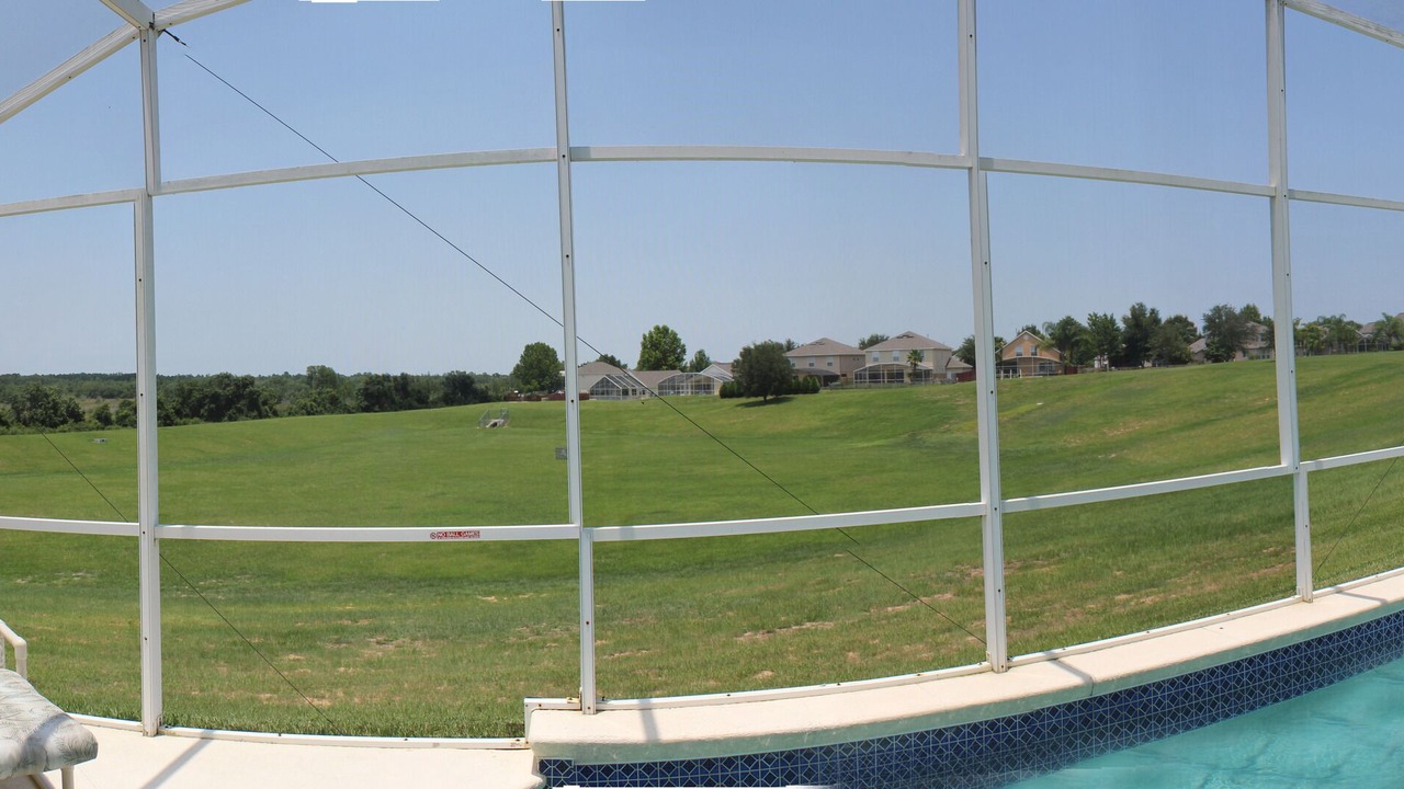 Photo of Outdoor in Weston Hills