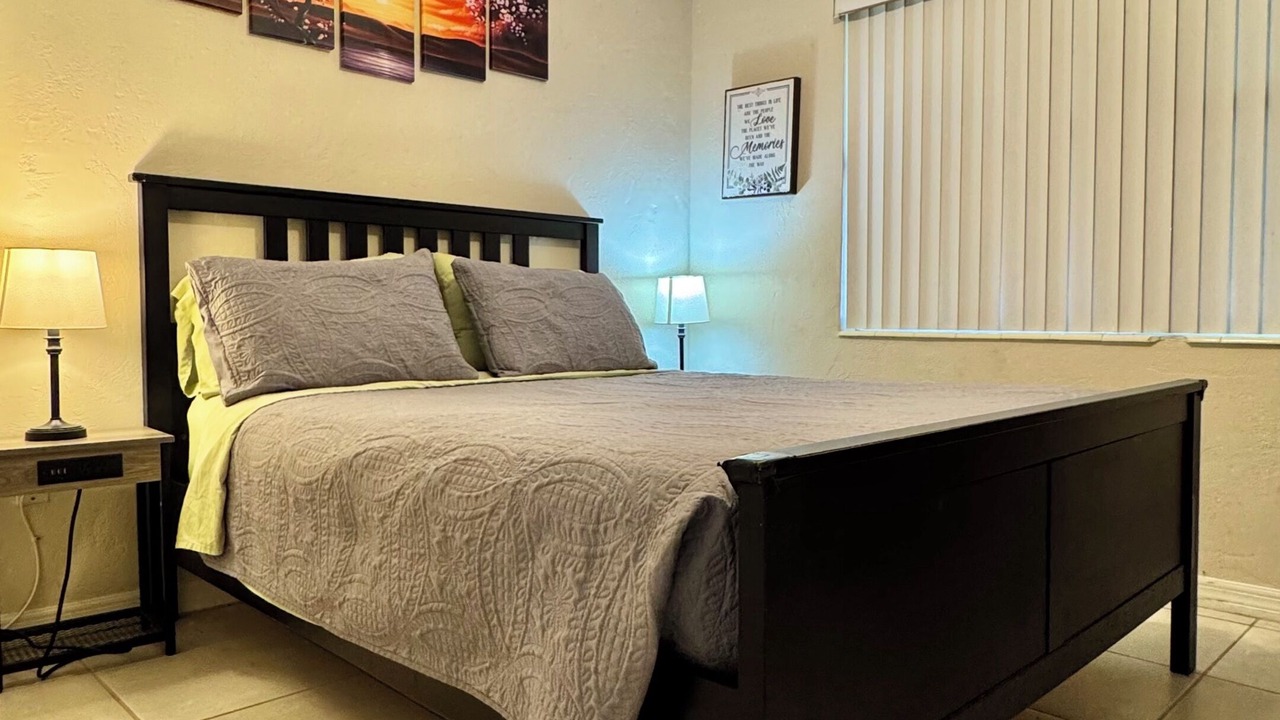 Photo of Bedroom in Pinellas Park