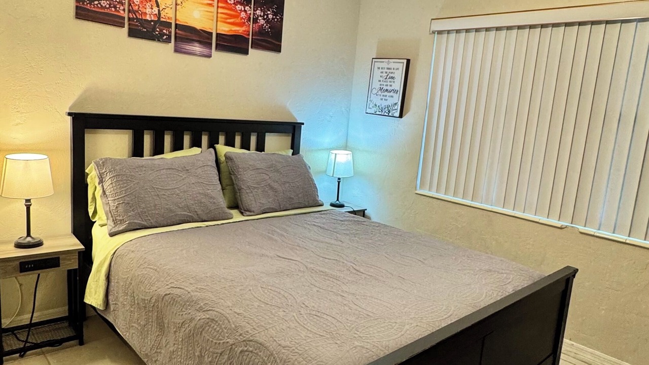 Photo of Bedroom in Pinellas Park